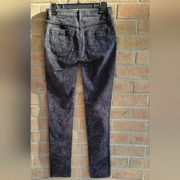 NWT Calvin Klein Reversible Jeans size 2X32 (2 for one) - Picture 2 of 14